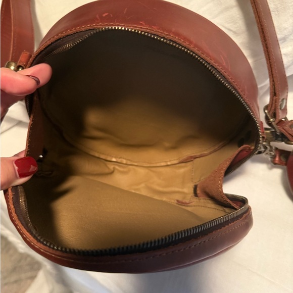 Love 41 chestnut Leather Crossbody Bag with Coin Pouch - Picture 4 of 7